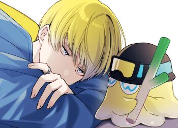 1boy blonde_hair blue_eyes blue_jacket briskadet_(sonny_brisko) commentary_request crossed_arms food goggles hard_hat head_rest helmet holding holding_food jacket jewelry male_focus nana72710193 nijisanji nijisanji_en octopus ring simple_background sonny_brisko sonny_brisko_(2nd_costume) spring_onion upper_body uwu virtual_youtuber white_background