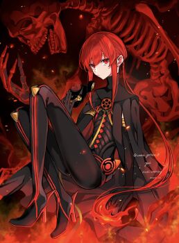 1boy black_bodysuit bodysuit bone crest family_crest fate/grand_order fate_(series) fiery_hair gashadokuro giant_skeleton high_heels highres holding holding_mask koha-ace long_hair low_ponytail male_focus mask oda_nobukatsu_(fate) oda_nobukatsu_(third_ascension)_(fate) oda_uri ponytail red_eyes red_hair red_theme red_trim sitting skull_mask solo turtleneck turtleneck_bodysuit very_long_hair yui_(tamagohan)