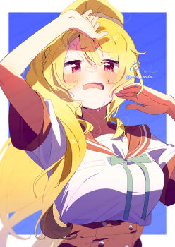 1girl arm_up blonde_hair blue_background blush border bow bowtie commentary_request green_bow green_bowtie hand_up highres long_hair magia_record:_mahou_shoujo_madoka_magica_gaiden mahou_shoujo_madoka_magica open_mouth outside_border ponytail red_eyes red_sailor_collar sailor_collar school_uniform serafuku serizawa_serizane shirt short_sleeves simple_background solo togame_momoko twitter_username upper_body white_border white_shirt