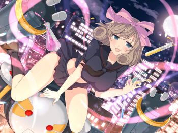 1girl :d bad_id bad_twitter_id beaker black_necktie black_serafuku black_skirt blonde_hair blue_eyes blush bow breasts building chemicals city_lights female_focus full_moon green_eyes hair_bow haruka_(senran_kagura) highres holding large_breasts looking_at_viewer machine mecha midriff moon necktie night official_art open_mouth pleated_skirt robot sailor_collar school_uniform senran_kagura senran_kagura_new_link serafuku short_hair skirt sky skyscraper smile solo test_tube yaegashi_nan