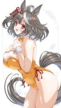 absurdres akiha_(akiha_ttt) alternate_costume animal_ears bare_shoulders black_hair bow bowtie breasts cleavage commentary_request covered_navel detached_collar highres horse_ears horse_girl horse_tail kitasan_black_(umamusume) large_breasts leotard looking_at_viewer multicolored_hair open_mouth orange_bow orange_bowtie orange_leotard pink_eyes playboy_bunny short_hair smile streaked_hair tail thighs umamusume white_hair