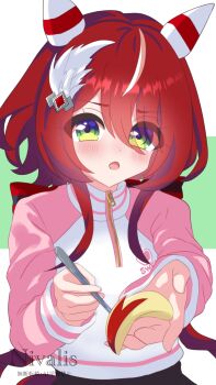 1girl animal_ears black_skirt blush breasts casual commentary_request ear_covers feathers feeding food fork galanthus green_eyes hair_between_eyes hair_ornament highres holding holding_fork horse_ears horse_girl horse_tail incoming_food long_hair long_sleeves looking_at_viewer low_twintails open_mouth outstretched_arms pink_sleeves red_hair shirt skirt solo tail twintails umamusume upper_body win_variation_(casual)_(umamusume) win_variation_(umamusume)