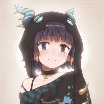 1girl black_hat character_hat closed_mouth gradient_hair hat highres hololive hololive_english looking_at_viewer mole mole_under_eye multicolored_hair ninomae_ina'nis ninomae_ina'nis_(nu_udra) orange_hair paint_on_clothes purple_eyes purple_hair smile solo tentacle_hair virtual_youtuber vorisar
