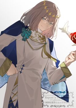 1boy backlighting bespectacled blue_capelet blue_eyes brown_hair capelet chinese_clothes commentary_request diamond_hairband fate/grand_order fate_(series) flower_knot glasses gold_trim highres holding looking_at_viewer male_focus oberon_(chinese_ver._new_year_2025)_(fate) oberon_(fate) object_request romo827 short_hair simple_background smile solo watermark white_background