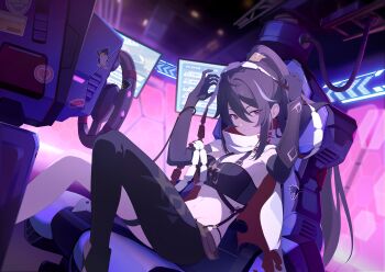 &gt;:) 1girl arcade_cabinet arms_up asymmetrical_pants bandeau black_bandeau black_gloves black_hair black_pants breasts cape closed_mouth elbow_gloves feet_out_of_frame game_cg gloves high_ponytail highres kasimira_(stella_sora) looking_at_viewer medium_breasts non-web_source official_art pants ponytail red_cape red_eyes sitting smile solo steering_wheel stella_sora two-sided_cape two-sided_fabric v-shaped_eyebrows white_cape
