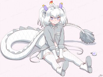 Rule 34 | 1girl, animal ears, blush, dragon ears, dragon girl, dragon horns, dragon tail, ear tufts, extra ears, fingerless gloves, fur-tipped tail, gloves, hair between eyes, horns, kemono friends, kemono friends 3, long hair, looking at viewer, mukouyama mu, multicolored hair, multicolored horns, navel, purple horns, scale print, shirt, skirt, smile, solo, tail, thighhighs, very long tail, white dragon (kemono friends), white hair, yellow horns