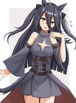 1girl absurdres ahoge animal_ears bare_shoulders black_hair blush breasts cleavage_cutout clothing_cutout commentary_request corset cosplay detached_sleeves dress grey_corset grey_dress hair_between_eyes highres horse_ears horse_girl konjiki_no_yami konjiki_no_yami_(cosplay) long_bangs long_hair long_hair_between_eyes looking_at_viewer manhattan_cafe_(umamusume) multicolored_hair open_mouth sky_wing12 solo umamusume very_long_hair white_hair yellow_eyes