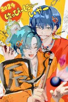 2024 2boys bead_necklace beads blue_eyes blue_hair choppy_bangs commentary_request crossed_bangs fang grey_eyes hair_between_eyes heterochromia highres holding holding_paintbrush japanese_clothes jewelry kimono looking_at_viewer male_focus multiple_boys necklace one_eye_closed open_mouth orange_kimono original paintbrush parted_bangs red_kimono sahi00000 short_hair smile translation_request