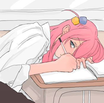 1girl blue_eyes bocchi_the_rock! closed_mouth collared_shirt commentary_request cube_hair_ornament desk gotoh_hitori hair_ornament highres holding holding_pen long_hair looking_at_viewer mentos_pepsi pen pink_hair school_desk shirt solo white_shirt writing