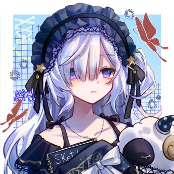 1girl absurdres black_ribbon blue_background blue_hairband border bug butterfly chinese_commentary closed_mouth commentary_request gothic_lolita hair_over_one_eye hairband highres holding holding_sketchbook insect jewelry lolita_fashion lolita_hairband long_hair looking_at_viewer magical_girl mahou_shoujo_no_majo_saiban natsume_an-an necklace one_side_up purple_eyes red_butterfly ribbon sketchbook solo star_(symbol) stuffed_animal stuffed_sheep stuffed_toy upper_body white_border white_hair xiny_(xinyanxinypm50)