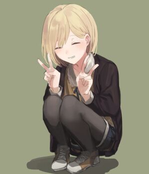 1boy black_pantyhose black_ribbon blonde-haired_boy_(sunaba_(nczd5875)) blonde_hair blue_shorts brown_jacket closed_eyes collarbone collared_shirt commentary_request double_v facing_viewer full_body green_background hands_up highres jacket long_sleeves male_focus medium_hair neck_ribbon open_clothes open_jacket original pantyhose parted_lips ribbon shirt shoes short_shorts shorts simple_background smile sneakers solo squatting sunaba_(nczd5875) teeth trap v vest white_shirt yellow_shoes yellow_vest