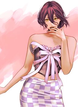 1girl absurdres alternate_costume bare_arms bare_shoulders black_choker black_hair chainsaw_man checkered_clothes checkered_skirt choker commentary cowboy_shot green_eyes grenade_pin hair_between_eyes hair_bun hand_up highres lips long_hair_between_eyes parted_lips purple_skirt reze_(chainsaw_man) short_hair skirt sleeveless snowberryaki solo