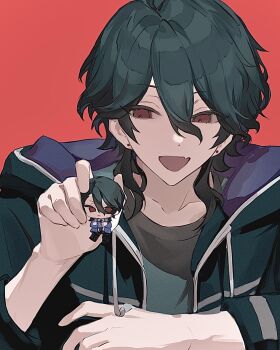 1boy :d black_hair black_hoodie black_shirt character_doll chinese_commentary collarbone commentary_request diqiu_online doll dual_persona earrings ensemble_stars! fang hair_between_eyes hair_over_shoulder hand_up highres holding holding_doll hood hood_down hoodie jacket jewelry looking_down male_focus medium_hair open_clothes open_jacket open_mouth red_background red_eyes sakuma_rei_(ensemble_stars!) shirt simple_background skin_fang smile solo stud_earrings upper_body