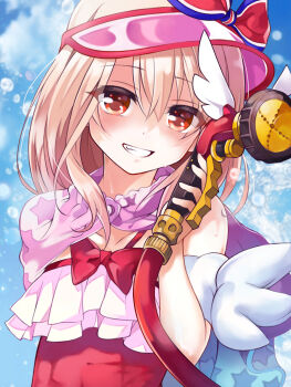 1girl blue_sky blush bow breasts cape casual_one-piece_swimsuit commentary_request dress_swimsuit fate/grand_order fate_(series) grin highres holding holding_hose hose hose_nozzle illyasviel_von_einzbern illyasviel_von_einzbern_(swimsuit_archer) illyasviel_von_einzbern_(swimsuit_archer)_(second_ascension) inflatable_armbands long_hair looking_at_viewer magical_ruby magical_ruby_(hose) mochi_(k620803n) one-piece_swimsuit red_bow red_eyes red_one-piece_swimsuit revision sky small_breasts smile solo star_(symbol) star_print swimsuit visor_cap white_hair