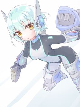 1girl android arm_guards bodysuit breasts emil_chronicle_online green_hair gun highres holding holding_gun holding_weapon mechanical_legs medium_breasts rien_(eco) robot_ears solo weapon white_background yellow_eyes yusa_yuyu