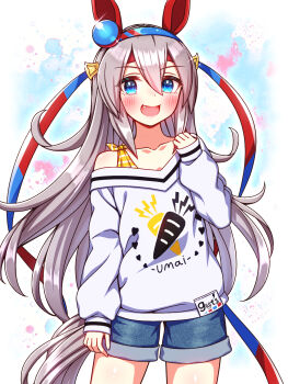 1girl animal_ears blue_eyes blue_hairband blue_shorts blush carrot_print collarbone commentary_request denim denim_shorts ear_covers food_print grey_hair grey_tail hair_between_eyes hairband headband highres horse_ears horse_girl horse_tail long_hair long_sleeves looking_at_viewer multicolored_hairband open_mouth red_headband shirt shorts single_bare_shoulder smile solo striped_clothes striped_hairband sugimotty_nova tail tamamo_cross_(casual)_(umamusume) tamamo_cross_(umamusume) two-tone_hairband umamusume very_long_hair white_shirt