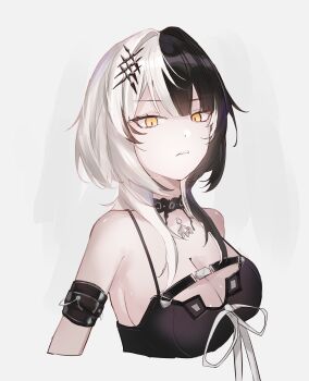 1girl absurdres arm_strap black_choker black_dress black_hair breasts chest_belt choker commentary cropped_torso dress english_commentary glaring grey_hair hair_ornament highres hololive hololive_english kurochanai large_breasts long_hair looking_at_viewer multicolored_hair pendant_choker shiori_novella shiori_novella_(1st_costume) sleeveless sleeveless_dress solo split-color_hair two-tone_hair virtual_youtuber white_background yellow_eyes