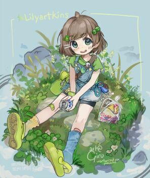 1girl 2025 bandaid bandaid_on_knee bandaid_on_leg bandaid_on_shin blue_background blue_overalls blue_sock character_name clover crocs flower freckles girutea grass green_shirt indie_virtual_youtuber lily_hopkins loli overalls shirt sitting solo virtual_youtuber yellow_sock
