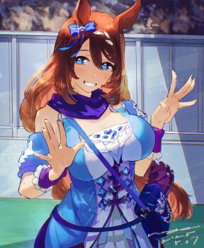 1girl animal_ears bag blue_bag blue_dress blue_eyes blue_scarf blush bow braid breasts brown_hair dress ear_bow grin hair_between_eyes horse_ears horse_girl large_breasts long_hair looking_at_viewer multicolored_hair natsunori open_mouth scarf shoulder_bag smile solo streaked_hair super_creek_(murmuring_stream)_(umamusume) super_creek_(umamusume) teeth umamusume very_long_hair white_hair