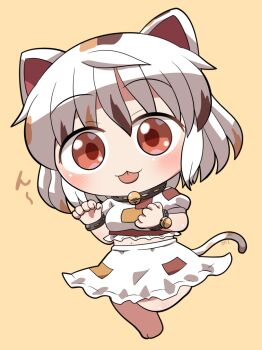 1girl :3 animal_ears barefoot bell blush calico_(pattern) cat_ears cat_girl cat_tail chibi chibi_only closed_mouth commentary_request full_body goutokuji_mike highres jingle_bell looking_at_viewer multicolored_hair navel neck_bell red_eyes rokugou_daisuke shirt short_hair short_sleeves signature simple_background skirt solo standing standing_on_one_leg streaked_hair tail tongue tongue_out touhou white_hair white_shirt white_skirt yellow_background