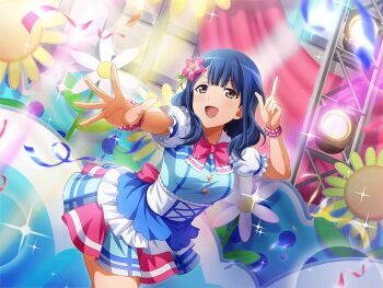 1girl bead_bracelet beads blue_dress blue_hair bow bowtie bracelet brown_eyes dress flower game_cg hair_flower hair_ornament hanayagi_kaoruko jewelry kimi_no_kokoro_wa_kagayaiteru_kai? looking_at_viewer love_live! love_live!_sunshine!! medium_hair official_art open_mouth pink_bow pink_bowtie puffy_short_sleeves puffy_sleeves purple_eyes short_sleeves shoujo_kageki_revue_starlight shoujo_kageki_revue_starlight_-re_live- solo stage stage_lights standing upper_body