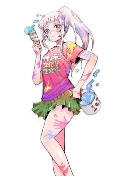 1girl bodypaint bucket closed_mouth green_skirt hand_up handprint harekawa_shinta highres long_hair looking_at_viewer momose_akira_(hatsukoi) momose_akira_no_hatsukoi_hatan_chuu. paint_can paint_on_body paint_on_clothes paint_on_fingers paint_splatter paint_splatter_on_face pink_eyes pink_hair pink_shirt ponytail serious shirt simple_background skirt very_long_hair white_background