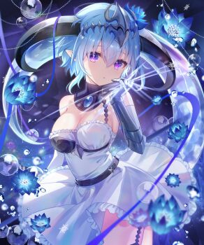 1girl armor bare_shoulders black_horns blue_flower blue_hair breasts cleavage curled_horns detached_collar dragon_girl dragon_horns dress elbow_gloves filene_(shadowverse) flower gauntlets gloves hair_between_eyes hair_flower hair_ornament highres horns looking_at_viewer medium_breasts pink_eyes pointy_ears purple_eyes shadowverse shadowverse:_worlds_beyond short_hair solo umishima_rinta upper_body white_dress white_gloves