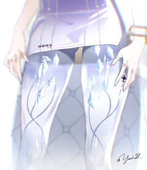 1girl absurdres fingernails highres leg_focus long_fingernails mornye_(wuthering_waves) prosthesis prosthetic_leg revision signature solo tacet_mark_(wuthering_waves) wuthering_waves yasuki27