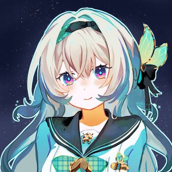 1girl black_hairband black_ribbon black_sailor_collar blush bow bowtie closed_mouth collared_shirt firefly_(honkai:_star_rail) firefly_(spring_missive)_(honkai:_star_rail) gradient_eyes gradient_hair green_bow green_bowtie green_pupils grey_hair hair_between_eyes hair_intakes hair_ornament hair_ribbon hairband highres honkai:_star_rail honkai_(series) long_hair multicolored_eyes multicolored_hair naphele_yun plaid_bow plaid_bowtie plaid_clothes ribbon sailor_collar shirt smile solo white_shirt