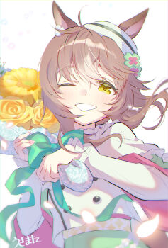 Rule 34 | 1girl, animal ears, blush, bouquet, bow, brown hair, clover hair ornament, commentary, ears through headwear, fine motion (umamusume), flower, green bow, green ribbon, green skirt, hair between eyes, hair ornament, hat, highres, holding, holding bouquet, horse ears, horse girl, horse tail, jacket, long hair, long sleeves, looking at viewer, multicolored hair, one eye closed, open mouth, pink shawl, ribbon, shawl, skirt, smile, solo, symbol-only commentary, tail, umamusume, usamata nozomi, white hair, white jacket, yellow eyes