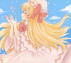 Rule 34 | 1girl, blonde hair, blue sky, bow, bowtie, capelet, closed eyes, cloud, commentary, day, dress, falling petals, hat, hat bow, lily white, long hair, long sleeves, marker (medium), no wings, open mouth, petals, pink capelet, pink dress, pink hat, pink petals, red bow, red bowtie, sky, smile, solo, touhou, traditional media, very long hair, wide sleeves, yuuki hana (jtnp5334)