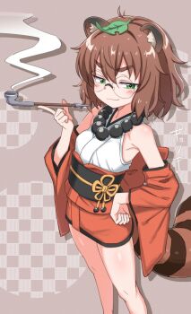 1girl ahoge animal_ears bead_necklace beads brown_hair closed_mouth commentary_request cowboy_shot denmaru._(dedendenmaru) detached_sleeves glasses green_eyes grey_background hand_on_own_hip hand_up highres holding holding_smoking_pipe japanese_clothes jewelry kimono kiseru leaf leaf_on_head looking_at_viewer looking_to_the_side medium_hair necklace obi obijime original raccoon_ears raccoon_girl raccoon_tail red_shorts red_sleeves round_eyewear sash short_hair shorts sleeveless sleeveless_kimono smile smoke smoking_pipe smug solo standing tail white_kimono wide_sleeves