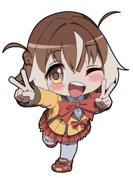 1girl ;d blazer blush bow braid brown_eyes brown_hair brown_jacket brown_shoes chibi commentary_request double_v full_body grey_hair grey_thighhighs highres jacket looking_at_viewer mahjong_fight_girl multicolored_hair one_eye_closed open_mouth outstretched_arm plaid_clothes plaid_skirt pleated_skirt red_bow red_skirt school_uniform shoes simple_background skirt smile solo standing standing_on_one_leg thighhighs two-tone_hair two_side_up unadon_(unadoom) v white_background yawaragi_hiyori