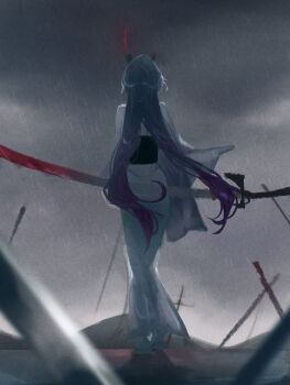 1girl absurdres acheron_(honkai:_star_rail) acheron_(izumo)_(honkai:_star_rail) asymmetrical_horns black_hair commentary from_behind full_body glowing gradient_hair grey_sky highres honkai:_star_rail honkai_(series) horns htt_(user_phhn3327) japanese_clothes kimono long_hair mountain multicolored_hair multiple_swords obi official_alternate_costume parted_hair rain red_horns sash shadow sky solo_focus sword very_long_hair weapon