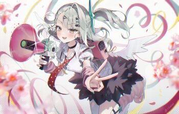 1girl absurdres arm_warmers backpack bag chama_(chacoc0) commentary english_commentary green_eyes green_hair highres leg_warmers long_hair looking_at_viewer open_mouth shirt short_sleeves single_thighhigh smile solo striped_arm_warmers striped_leg_warmers sunna_(zenless_zone_zero) teeth thighhighs torn_clothes torn_thighhighs upper_teeth_only white_shirt white_thighhighs white_wings wings zenless_zone_zero