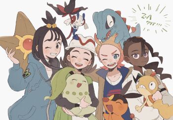 2boys 2girls ahoge black_hair blonde_hair blue_eyes blue_hoodie blue_shirt blush breasts brown_hair brown_jacket chikorita closed_eyes closed_mouth cube_hair_ornament dark-skinned_male dark_skin earclip fangs floette floette_(eternal) flower gen_1_pokemon gen_2_pokemon gen_5_pokemon gen_6_pokemon green_jacket grey_eyes grin hair_ornament harmony_(pokemon) hat hime_(himetya105) holding holding_flower holding_pokemon hood hood_down hoodie jacket leaf lida_(pokemon) long_hair long_sleeves looking_at_viewer multiple_boys multiple_girls naveen_(pokemon) nintendo on_head on_shoulder one_eye_closed open_clothes open_jacket open_mouth pokemon pokemon_(creature) pokemon_legends:_z-a pokemon_on_head pokemon_on_shoulder purple_eyes scraggy sharp_teeth shirt short_hair simple_background smile starter_pokemon_trio staryu striped_hat tail teeth tepig topknot totodile urbain_(pokemon) white_hat white_jacket white_shirt wispy_bangs