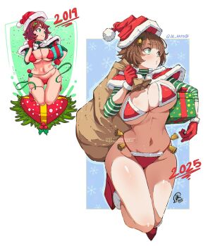 1girl bag bell bikini blush breasts brown_hair christmas commentary english_commentary gift gloves green_eyes hair_ornament hat highres holding holding_bag holding_gift jingle_bell jk_arts large_breasts multiple_views navel original santa_hat short_hair swimsuit