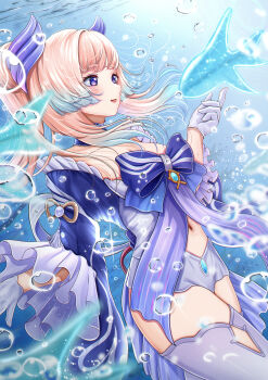 1girl absurdres bare_shoulders blue_hair blue_horns blush bow breasts bubble choker fish frilled_sleeves frills genshin_impact gloves gradient_hair hair_ornament half_gloves highres horns lace-trimmed_choker lace_trim long_hair looking_at_animal multicolored_hair navel nori_chazuke pink_hair purple_eyes sangonomiya_kokomi shorts solo thighs underwater white_gloves white_shorts