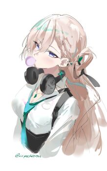 1girl aqua_necktie blonde_hair blowing_bubble_gum blue_eyes breasts chewing_gum chromatic_aberration commentary cryne earrings hair_between_eyes headphones headphones_around_neck highres jewelry long_hair long_sleeves lynae_(wuthering_waves) medium_breasts necklace necktie shirt shirt_tucked_in simple_background solo star_(symbol) star_earrings twitter_username white_background white_shirt