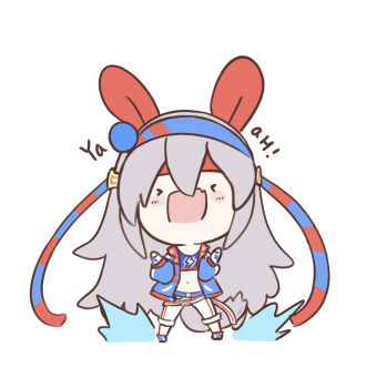 >_< 1girl absurdres animal_ears belt blue_hairband blue_jacket blue_sports_bra chibi chibi_only commentary ear_covers english_commentary fang fingerless_gloves gloves grey_hair grey_tail hair_between_eyes hairband headband highres horse_ears horse_girl horse_tail jacket lightning_bolt_print lightning_bolt_symbol long_hair long_sleeves midriff multicolored_hairband navel open_mouth pants red_belt red_headband shouting simple_background skin_fang solo sports_bra striped_clothes striped_hairband tail tamamo_cross_(fast_as_lightning)_(umamusume) tamamo_cross_(umamusume) two-tone_hairband ukichan22905846 umamusume very_long_hair white_background white_pants