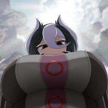 1girl absurdres black_eyes black_hair breasts coat commentary english_commentary from_below grey_background grey_coat hair_between_eyes highres large_breasts looking_at_viewer made_in_abyss multicolored_hair ozen short_hair smugbuns solo two-tone_hair upper_body white_hair