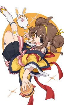 1girl :d absurdres ahoge bangle black_shorts blush_stickers bracelet brown_background brown_hair burger commentary_request double_bun food full_body grey_eyes hair_bun hairband highres holding holding_food imadake_dabuchi_tabesuke imadake_tsukimi_tabemi japanese_clothes jewelry kimono long_sleeves looking_at_viewer looking_back mcdonald&#039;s multicolored_hair open_mouth pink_sandals ranf round_image sandals shorts smile socks tasuki twintails two-tone_hair white_background white_socks wide_sleeves yellow_hairband yellow_kimono zouri