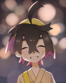 1boy antenna_hair black_hair blurry bokeh closed_eyes commentary depth_of_field hat highres kieran_(pokemon) male_focus mugi_(inekakokumotu) multicolored_hair nintendo pokemon pokemon_sv portrait purple_hair signature solo two-tone_hair upper_body yellow_hat