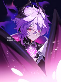 1boy absurdres black_horns closed_mouth commentary crossed_bangs dragon_boy dragon_horns dragon_wings genshin_impact gloves glowing glowing_gem hair_between_eyes heart-shaped_gem highres horns looking_at_viewer male_focus mini_durin_(genshin_impact) mini_durin_(human)_(genshin_impact) naru9 purple_hair red_eyes solo symbol-only_commentary torn_wings upper_body white_gloves wings