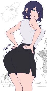 1girl ass back bare_shoulders black_choker black_hair black_ribbon breasts chainsaw chainsaw_man choker closed_mouth collared_shirt from_behind grabbing_own_ass green_eyes hair_between_eyes hair_bun hand_on_own_ass long_hair_between_eyes looking_at_viewer looking_back open_mouth pochita_(chainsaw_man) presenting presenting_ass purple_hair reze_(chainsaw_man) ribbon sharp_teeth shirt shirt_tucked_in short_hair simple_background single_hair_bun sketch sleeveless sleeveless_shirt smile solo standing teeth thighs tidal_(tidaltides) white_background white_shirt