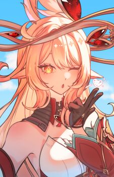 1girl alice_(genshin_impact) bare_shoulders black_gloves blonde_hair blue_sky breasts cleavage commentary_request cross-shaped_pupils detached_sleeves genshin_impact gloves hand_up hat heart highres long_hair looking_at_viewer medium_breasts one_eye_closed open_mouth orange_eyes pointy_ears sky solo symbol-shaped_pupils upper_body yuseol_art