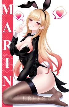 1girl absurdres alternate_costume animal_ear_hairband animal_ears artist_name black_bow black_bowtie black_hairband black_leotard black_thighhighs blonde_hair blush bow bowtie breasts cleavage commentary fake_animal_ears fake_tail from_side grin hairband hand_up heart highres hollow_mimikyu kitagawa_marin leotard long_hair long_sleeves looking_at_viewer medium_breasts multicolored_hair no_shoes rabbit_ears rabbit_tail red_eyes red_hair smile solo sono_bisque_doll_wa_koi_wo_suru tail thighhighs v very_long_hair