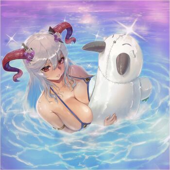 1girl absurdres bare_arms bare_shoulders bikini blue_hair breast_press breasts cleavage collarbone colored_inner_hair commentary curled_horns english_commentary fire_emblem fire_emblem_heroes freyja_(fire_emblem) freyja_(summer)_(fire_emblem) from_above goat_horns grey_hair grin highres holding_floatie horns inflatable_toy large_breasts long_hair looking_at_viewer looking_up multicolored_hair nintendo official_alternate_costume outdoors partially_submerged red_eyes red_horns smile solo swimsuit two-tone_hair unaligned_breasts very_long_hair water white_bikini yasopery