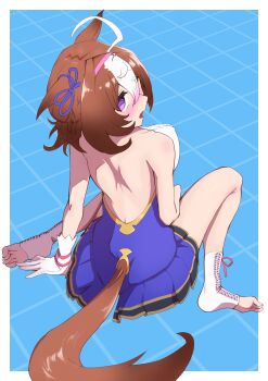 1girl absurdres adapted_costume ahoge alternate_costume animal_ears bikini bikini_skirt blue_background blush border bow breasts brown_hair chia_ikaruga cleavage clothing_cutout commentary_request ear_ribbon feet full_body gloves hair_between_eyes hairband highres horse_ears horse_girl large_breasts looking_at_viewer looking_back meisho_doto_(umamusume) multicolored_hair outside_border pink_hairband purple_eyes purple_ribbon ribbon short_hair sitting solo strapless streaked_hair swimsuit tail tail_through_clothes toeless_legwear toes umamusume wariza white_border white_gloves white_hair