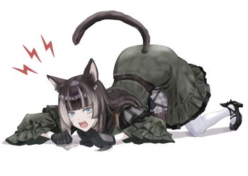 1girl angry animal_ears black_gloves black_shoes blunt_bangs cat_ears cat_girl cat_tail dhbwinner dress full_body gloves green_dress highres hololive hololive_dev_is juufuutei_raden kemonomimi_mode lightning_bolt_symbol long_hair long_sleeves looking_at_viewer multicolored_hair open_mouth pantyhose shoes solo tail teeth virtual_youtuber white_pantyhose